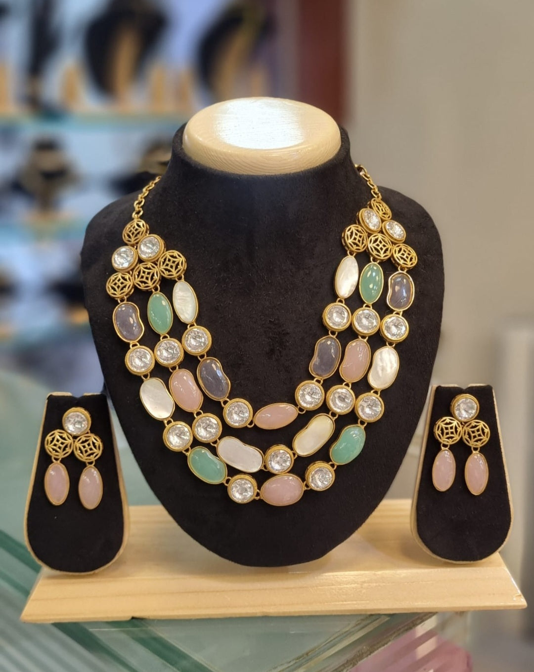 Pastel Indo-Western Necklace Set