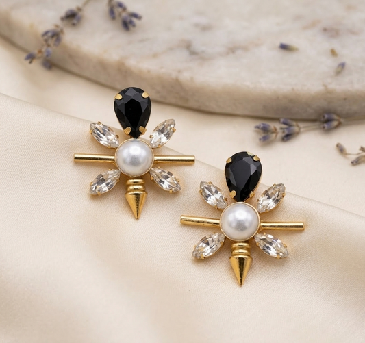 Midnight Bloom Pearl Studs
by Jalparee