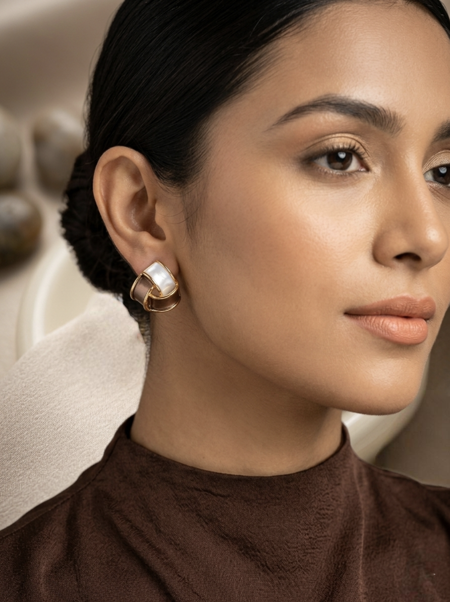 Jalparee Luxe Interlocking Knot Earrings in Mocha and Mother-of-Pearl Finish