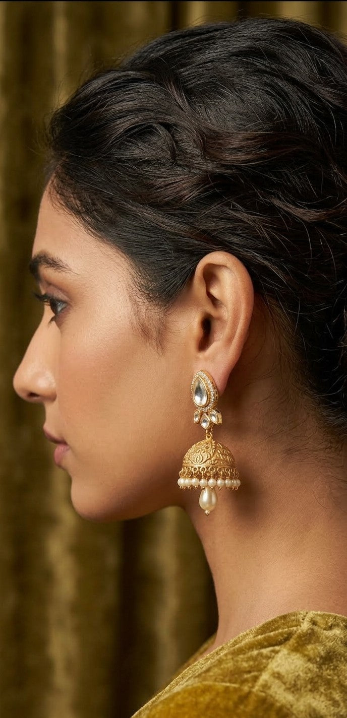 Jalparee 'Amala' Kundan & Pearl Traditional Jhumka Earrings
