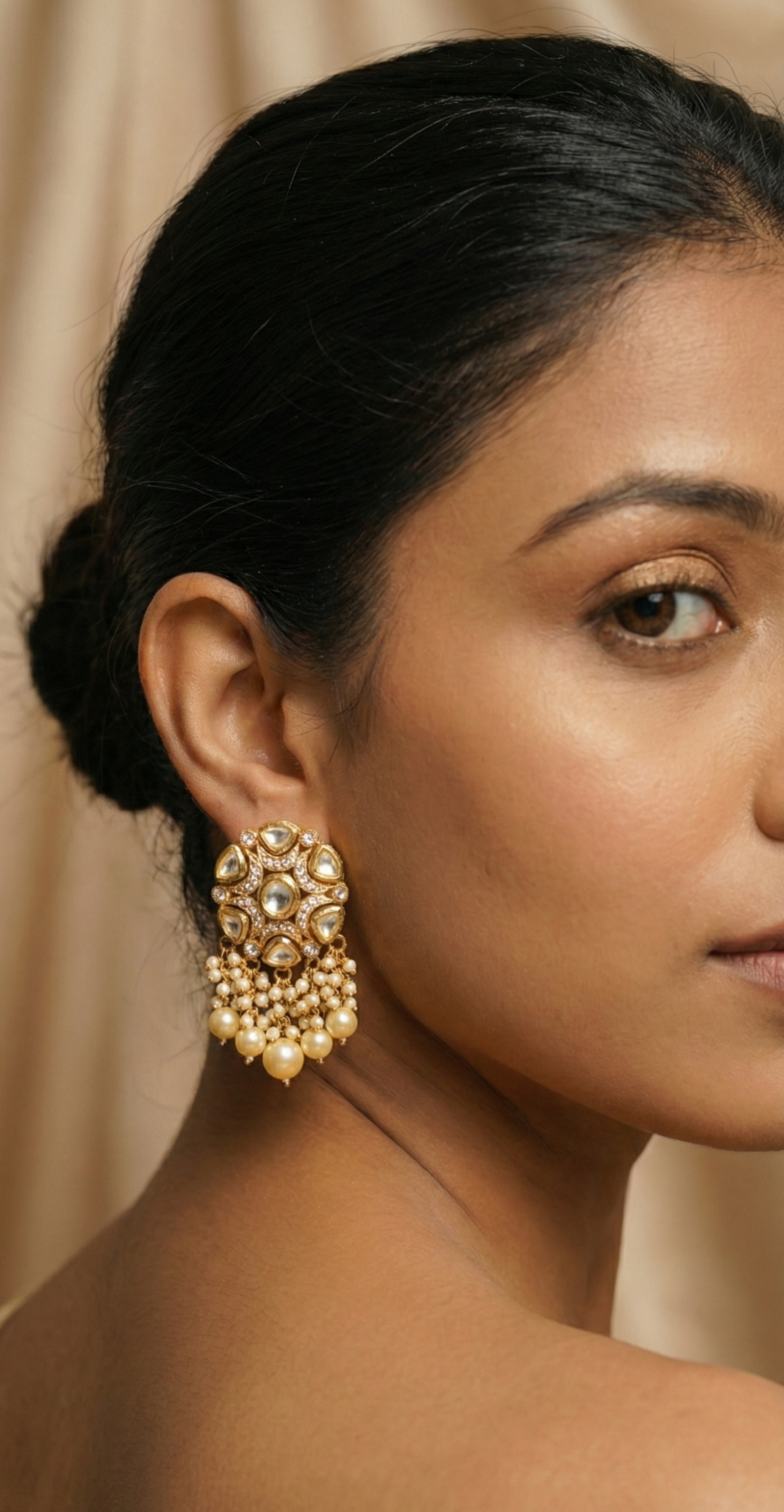 Elegant Jalparee Gold-Plated Kundan & Pearl Jhumka Earrings